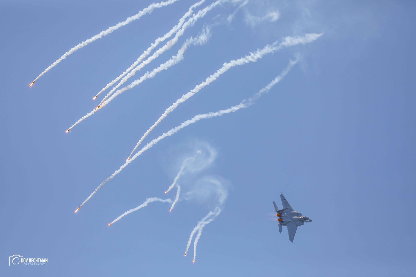 במבט קרוב: תיעוד מרהיב של מטס יום העצמאות ה-75