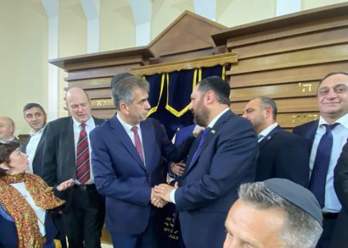 השר כהן בביקור לפני תקופה, בבירה, באקו