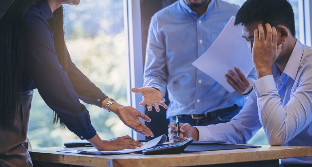 השותף רוצה למכור את הדירה מוקדם, האם הדבר מותר לו?