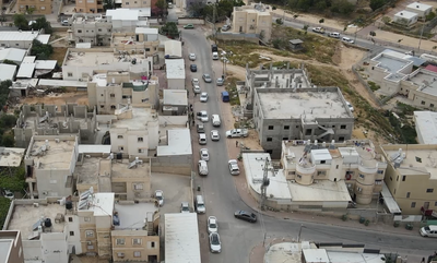 דיווח על ירי הוביל לפשיטה משטרתית על רהט | תיעוד