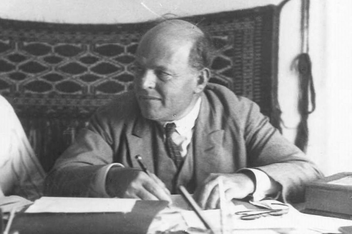 חיים נחמן ביאליק