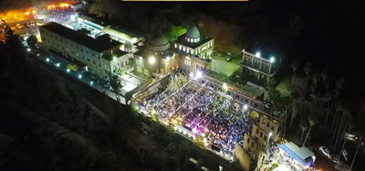 ההערכה של כוחות המשטרה, שבמהלך כל ההילולא שצפויה להימשך כיומיים, צפויים להגיע כמאה אלף מתפללים