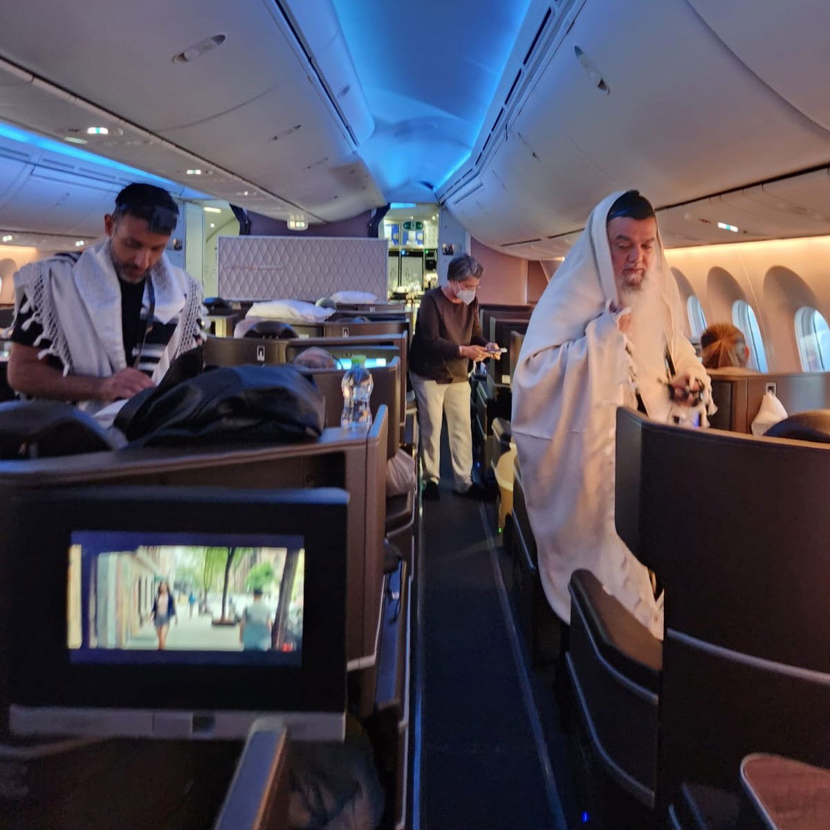 זופניק בכיכר • כל התמונות, הנייעס והחשיפות של השבוע