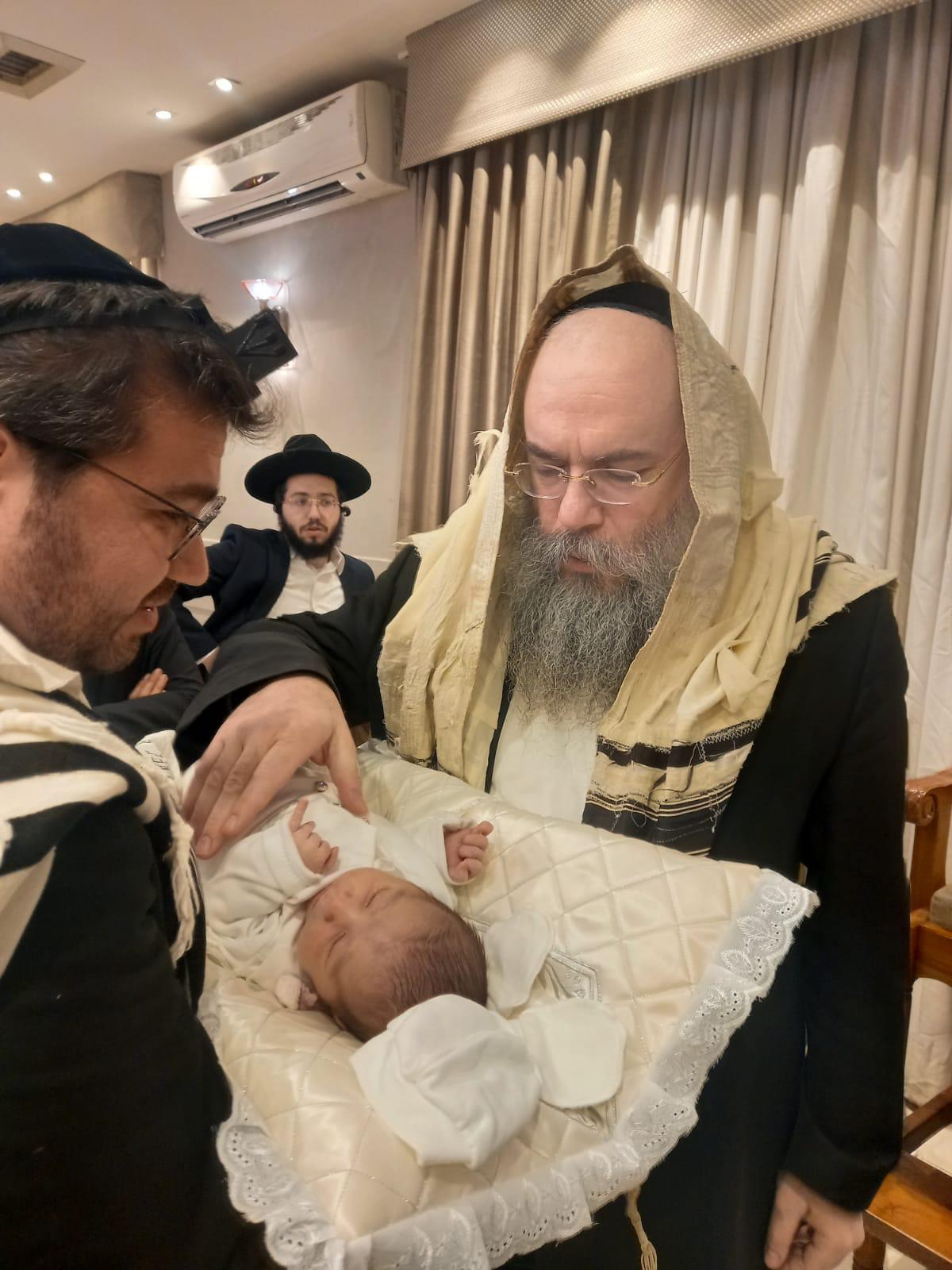 זופניק בכיכר • כל התמונות, הנייעס והחשיפות של השבוע