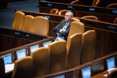 יריב לוין, במליאה | ארכיון