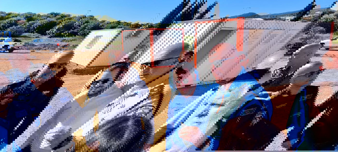 המשטרה בשטח עם היועצים החרדים