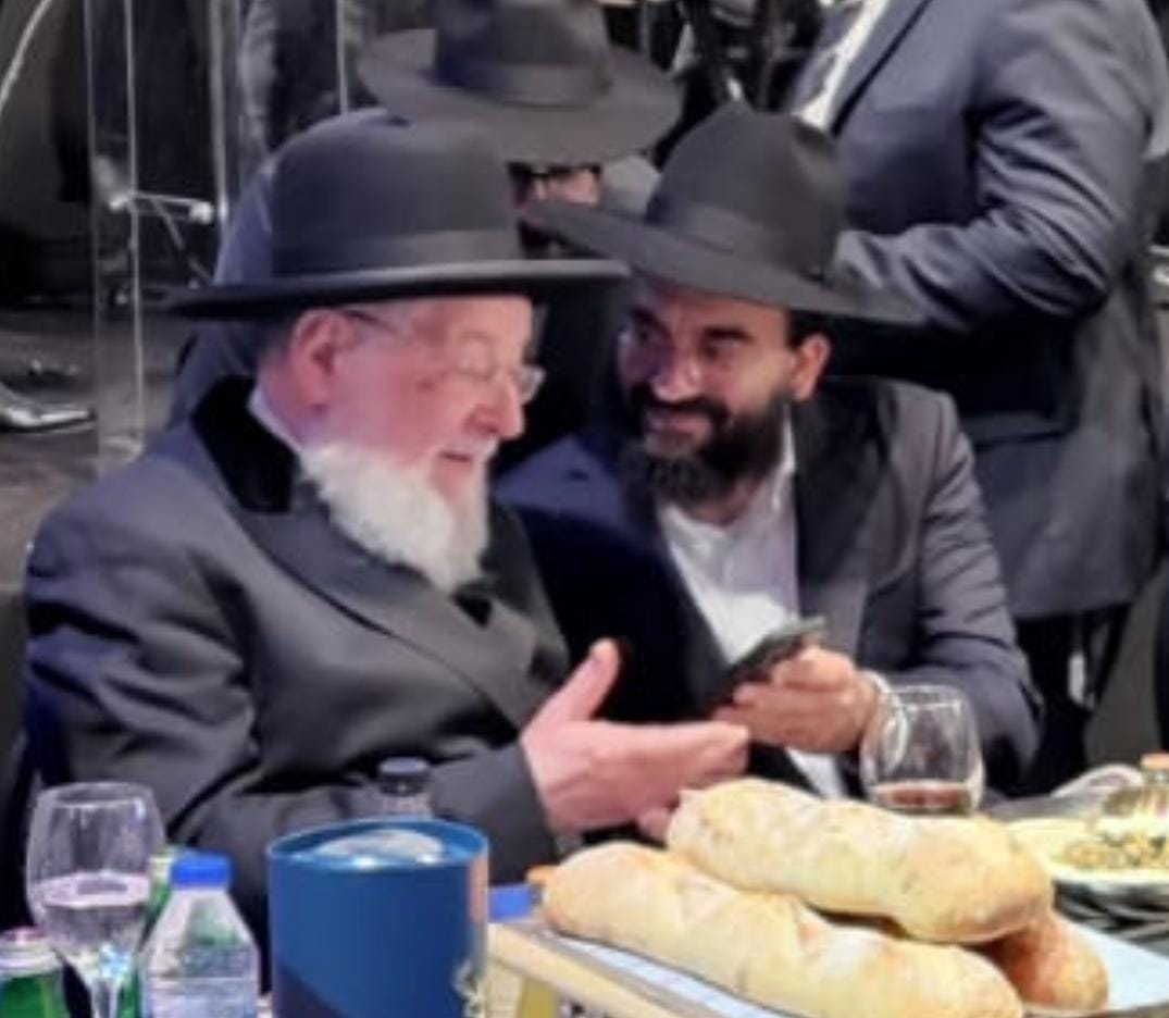 זופניק בכיכר • כל התמונות, הנייעס והחשיפות של השבוע