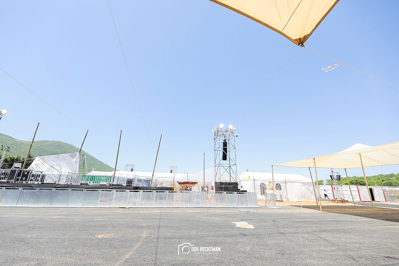 72 שעות להילולת הרשב"י: הצלם החב"די עם תיעוד מהשטח