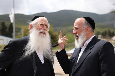 "בתום 5 שעות תזכרו שיש עוד יהודים שרוצים להגיע למירון"