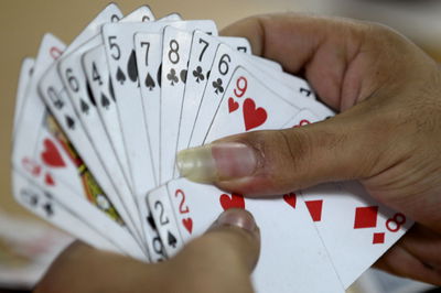 הפסיד במשחק קלפים - וניסה לרצוח ולשדוד את מכרו