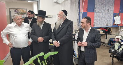 במהלך הביקור פגש האורח את הילדים, את הצוות הרפואי והפדגוגי