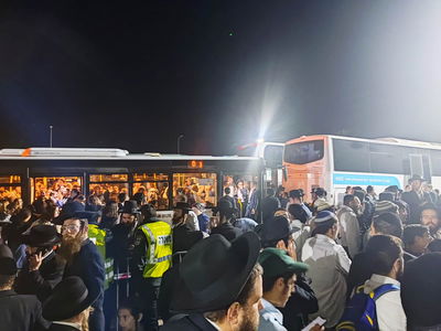 תיעוד מחניון האוטבוסים הסמוך למירון