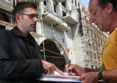 נוטלים משכנתא