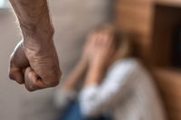 איבד צלם אנוש: חשוד מירושלים שהכה את אימו באכזריות בלתי נתפסת - נעצר