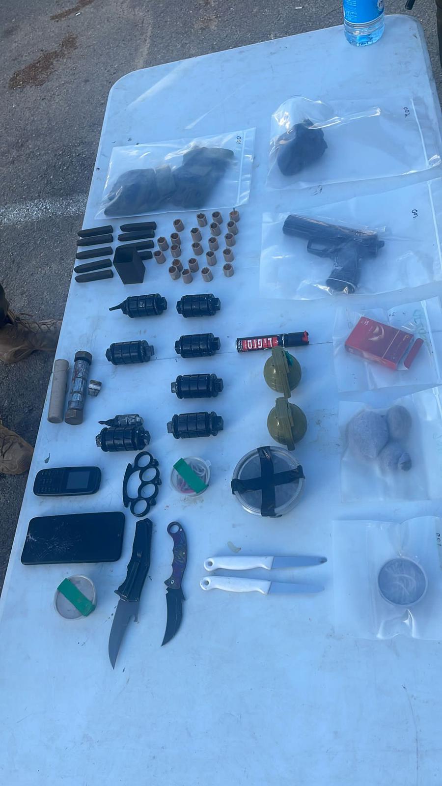 אמצעי הלחימה שהוחרמו בכפר עוריף שבמרחב חטיבת שומרון