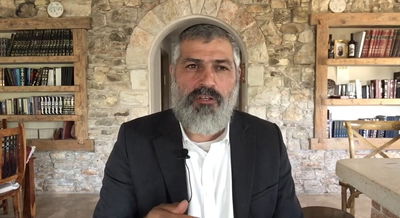 צבי יחזקאלי בפינה על פרשת בהר-בחוקותי • צפו