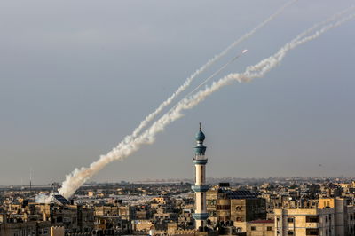 צה"ל משמיד בתי פעילי ג'יהאד - הפלסטינים מדווחים על סיכול ממוקד | אזעקות בעוטף עזה