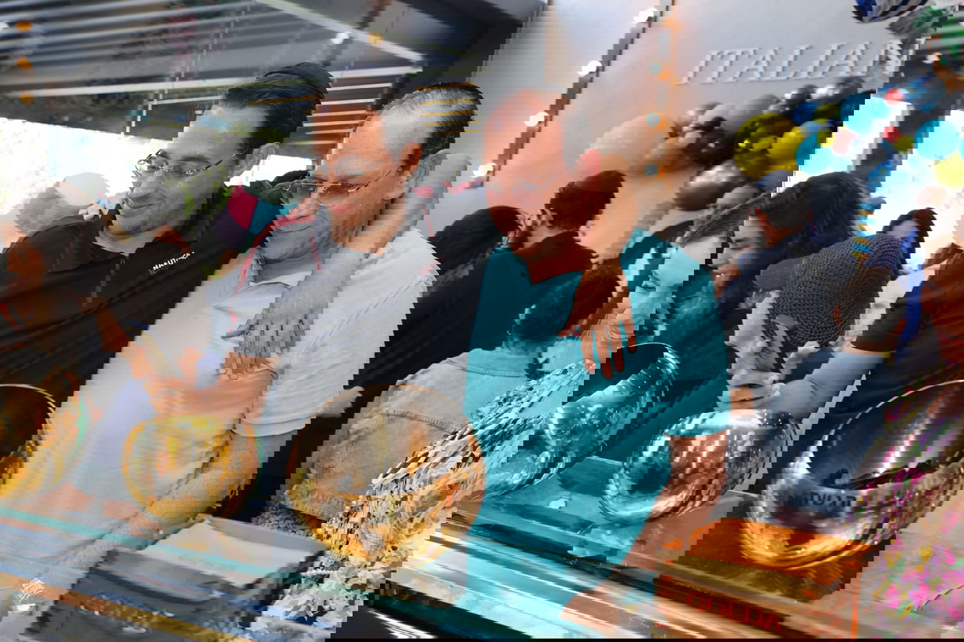 ישי לפידות השיק את "החברים של ישי", כולם התייצבו | צפו