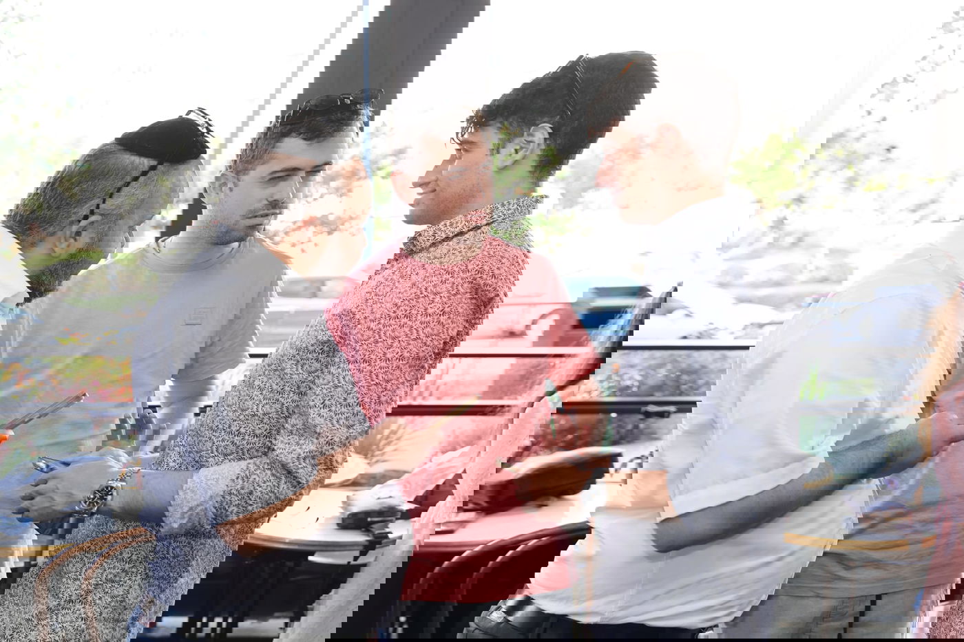 ישי לפידות השיק את "החברים של ישי", כולם התייצבו | צפו