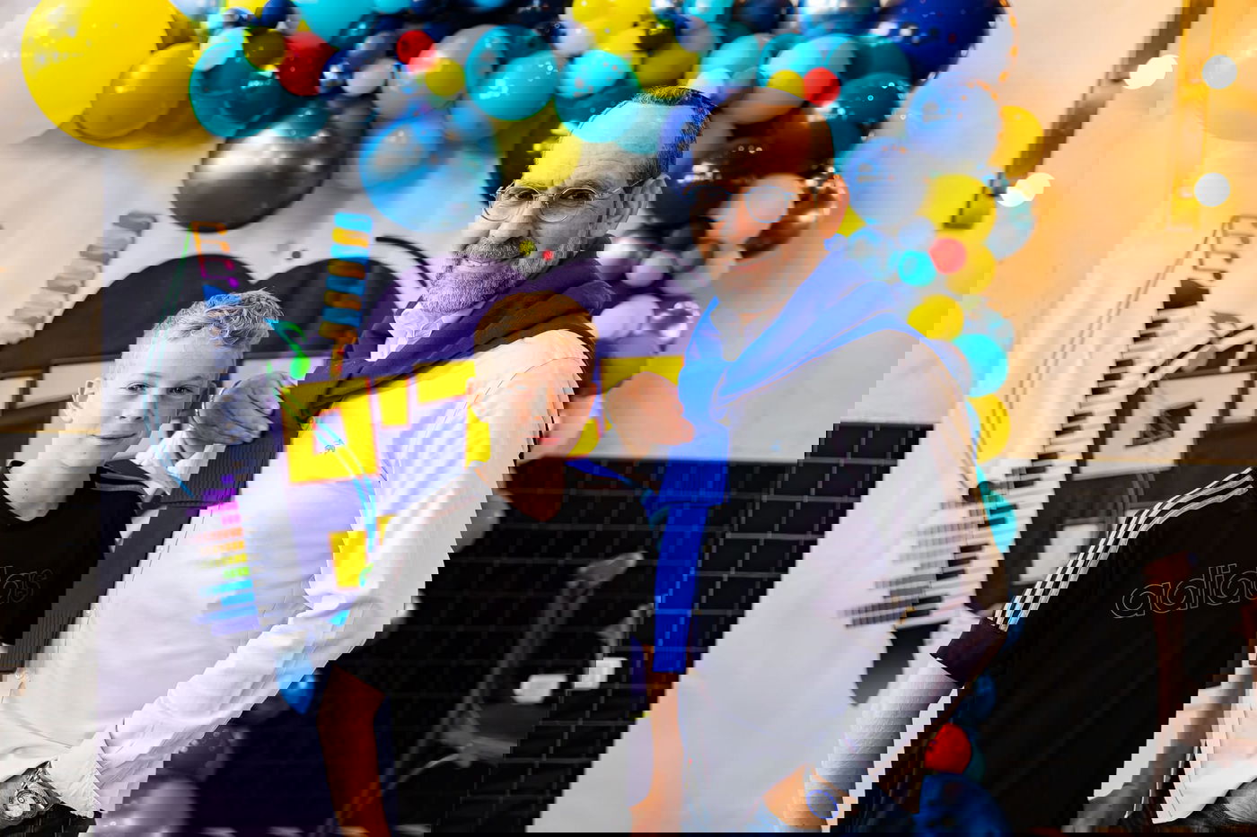 ישי לפידות השיק את "החברים של ישי", כולם התייצבו | צפו