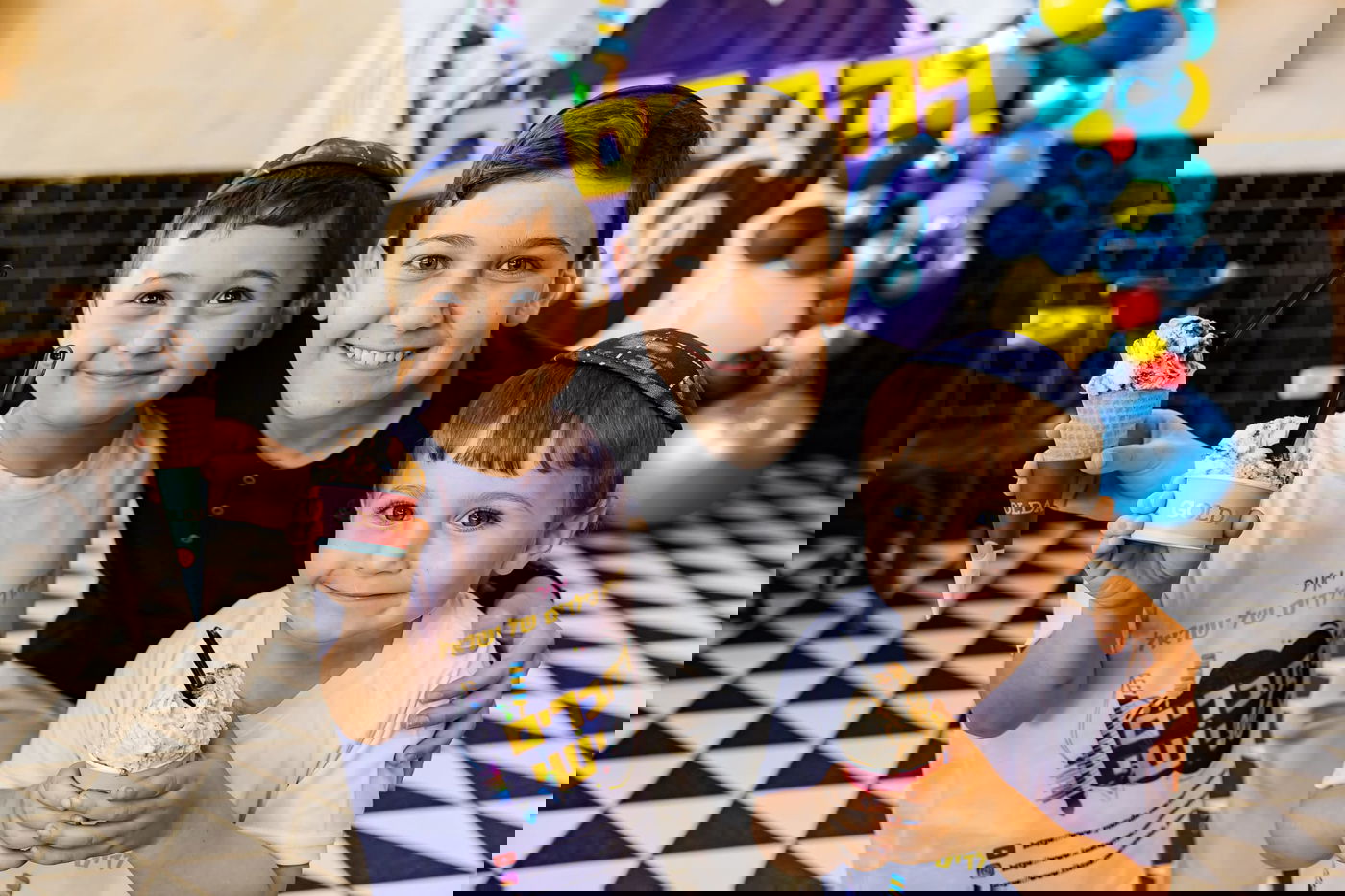 ישי לפידות השיק את "החברים של ישי", כולם התייצבו | צפו