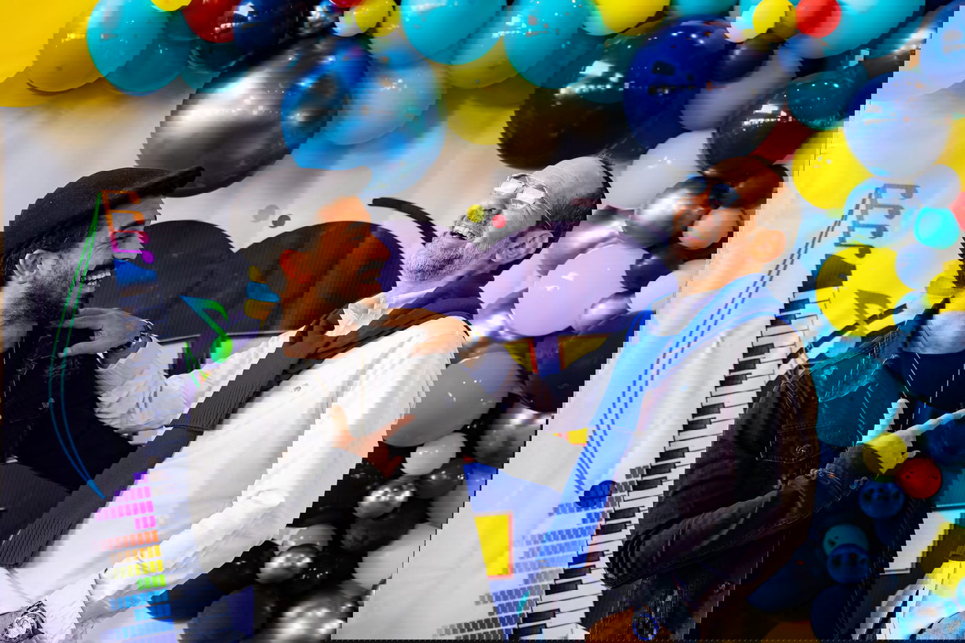 ישי לפידות השיק את "החברים של ישי", כולם התייצבו | צפו