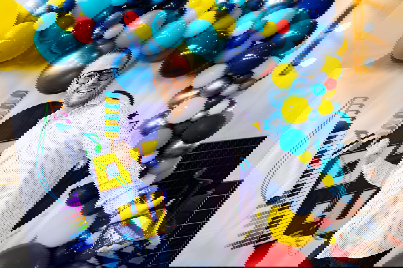 ישי לפידות השיק את "החברים של ישי", כולם התייצבו | צפו