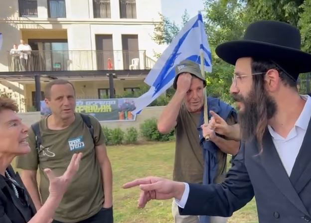 הויכוח החריג, הבוקר