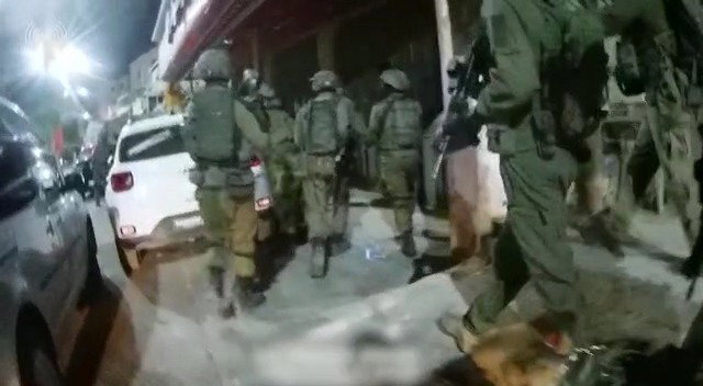 הפעילות, הלילה