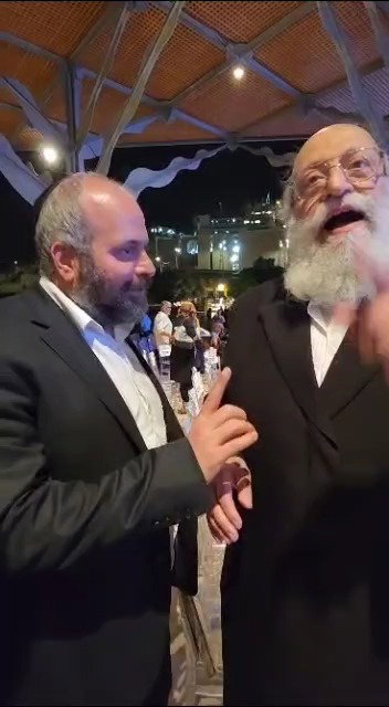 גרובייס האבא מספר