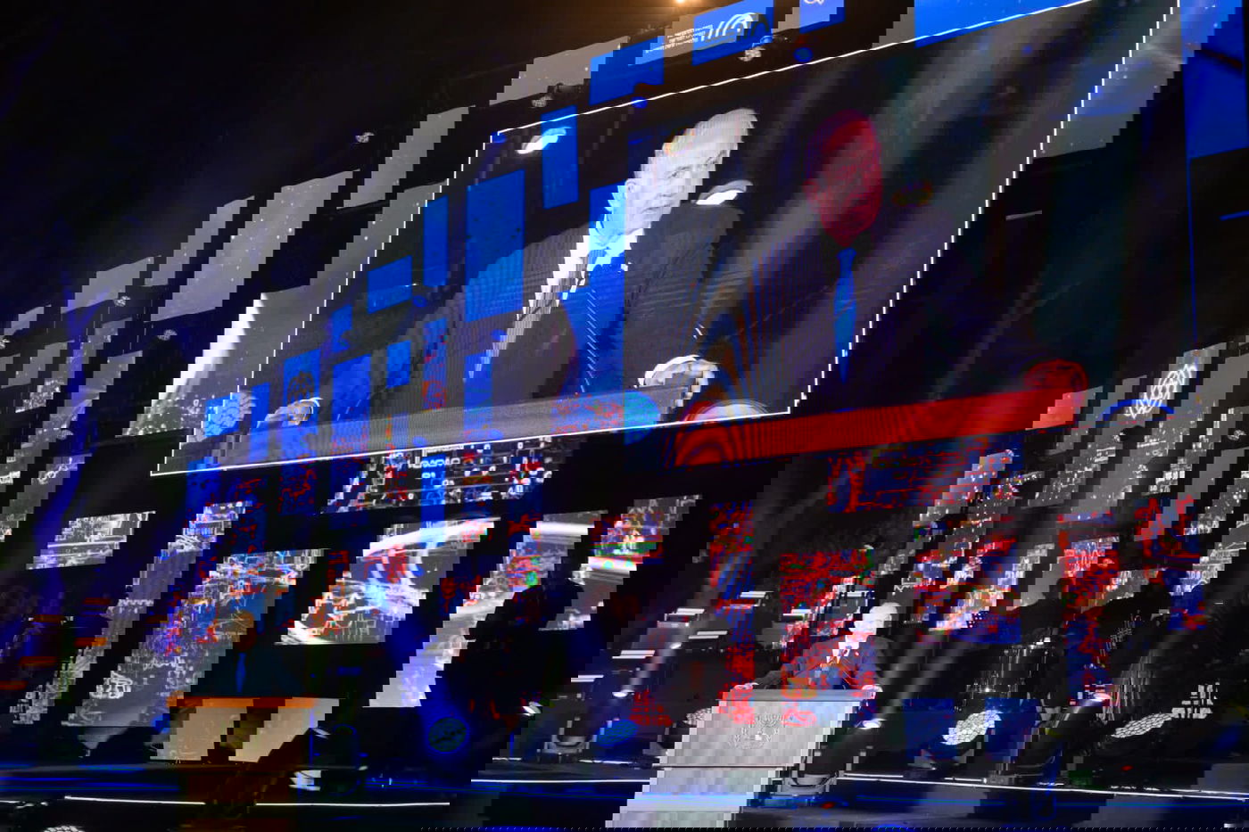 נתניהו, הערב