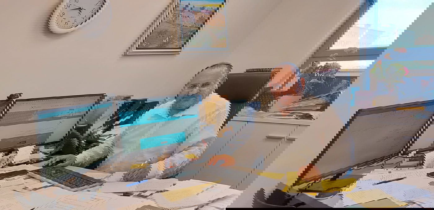 רו"ח יעקב קטן