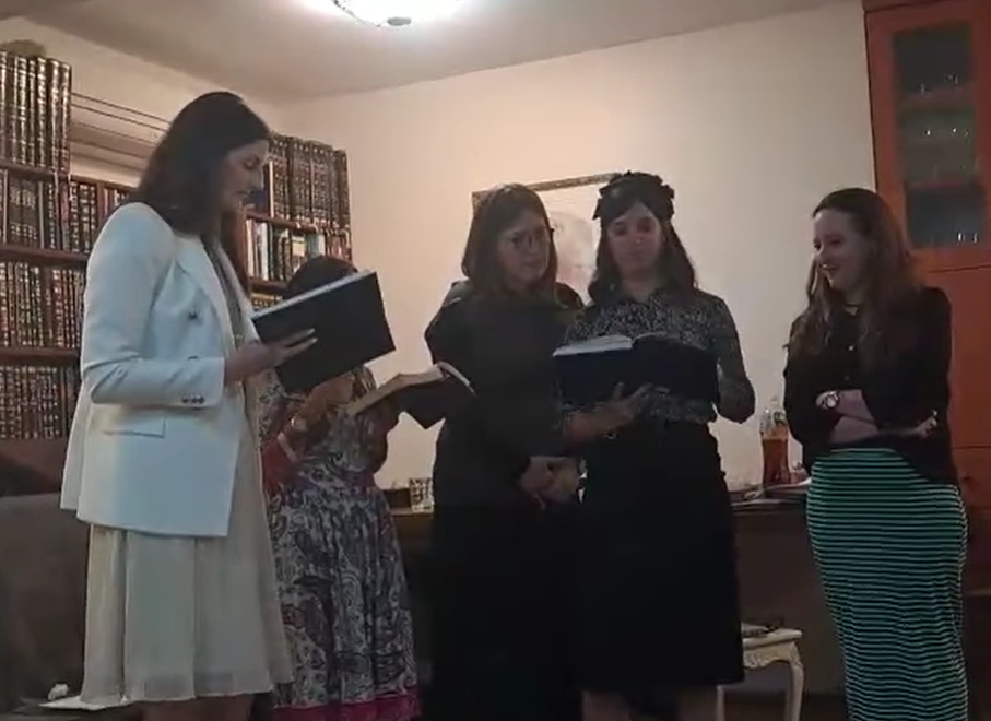 ערב חג מתן תורה: נשים חרדיות ערכו סיום על מסכת סוטה