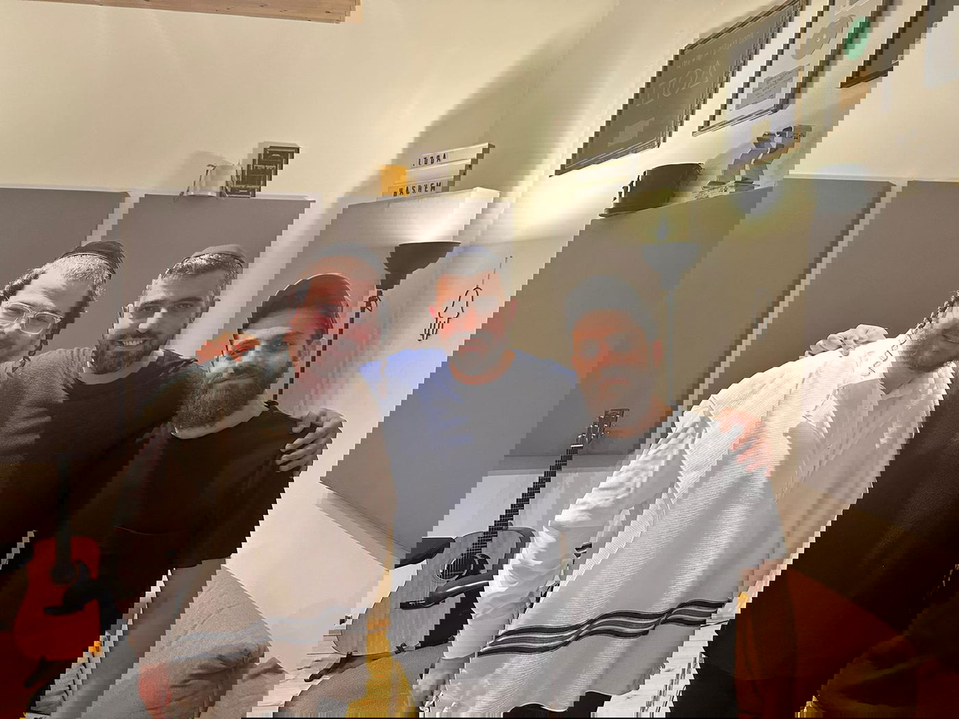 הקליפ שלא נראה כמותו והמלחין המצליח שמפתיע באלבום