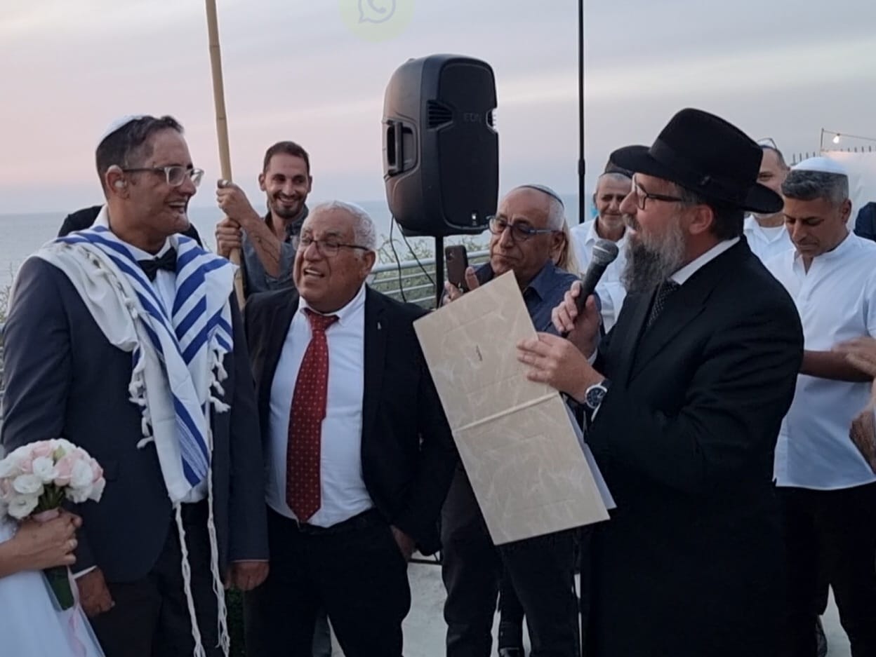 אחרי 180 ניתוחים ונס ענק: הפצוע הקשה מעזה התחתן 