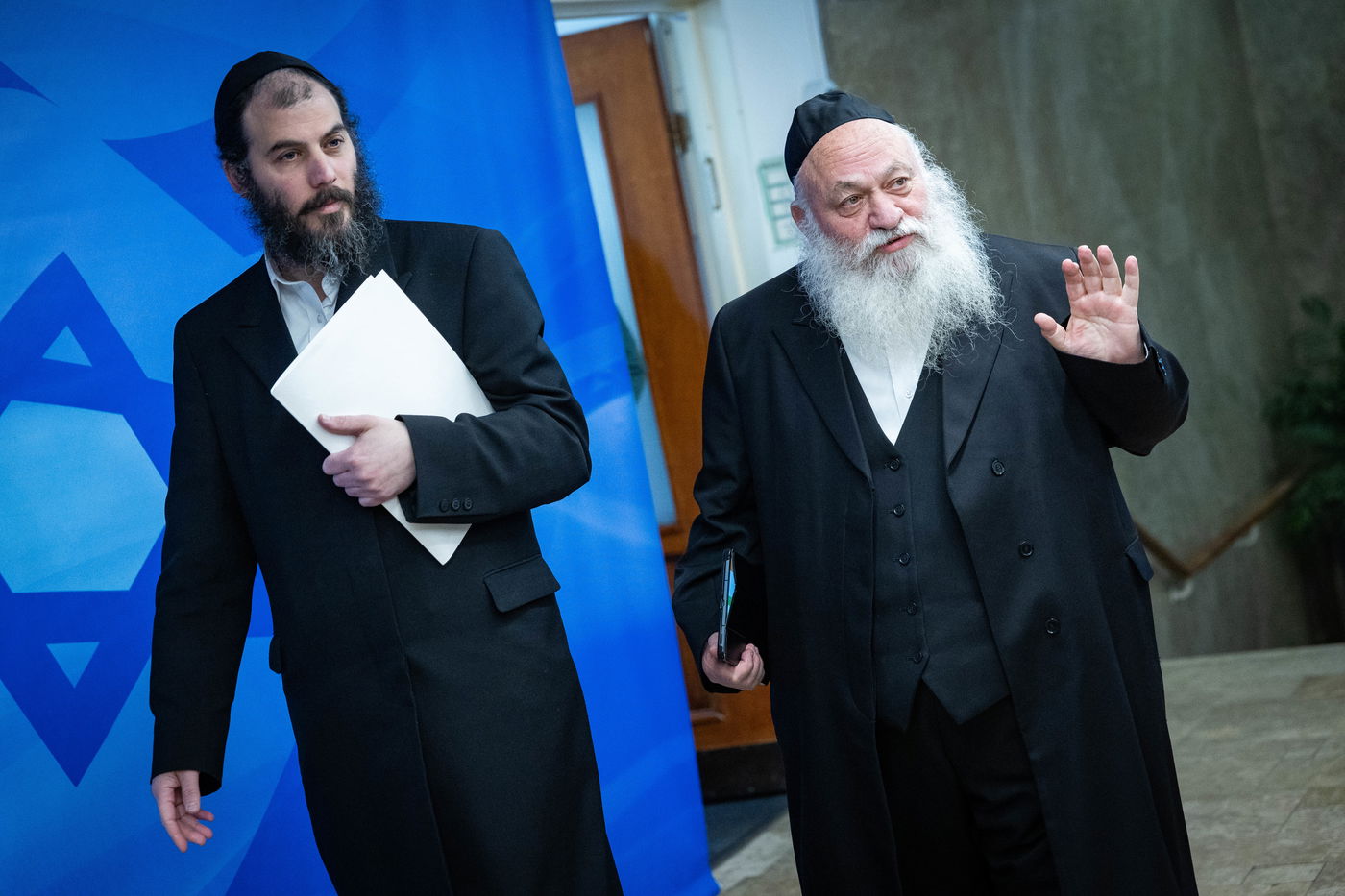 השר יצחק גולדקנופף