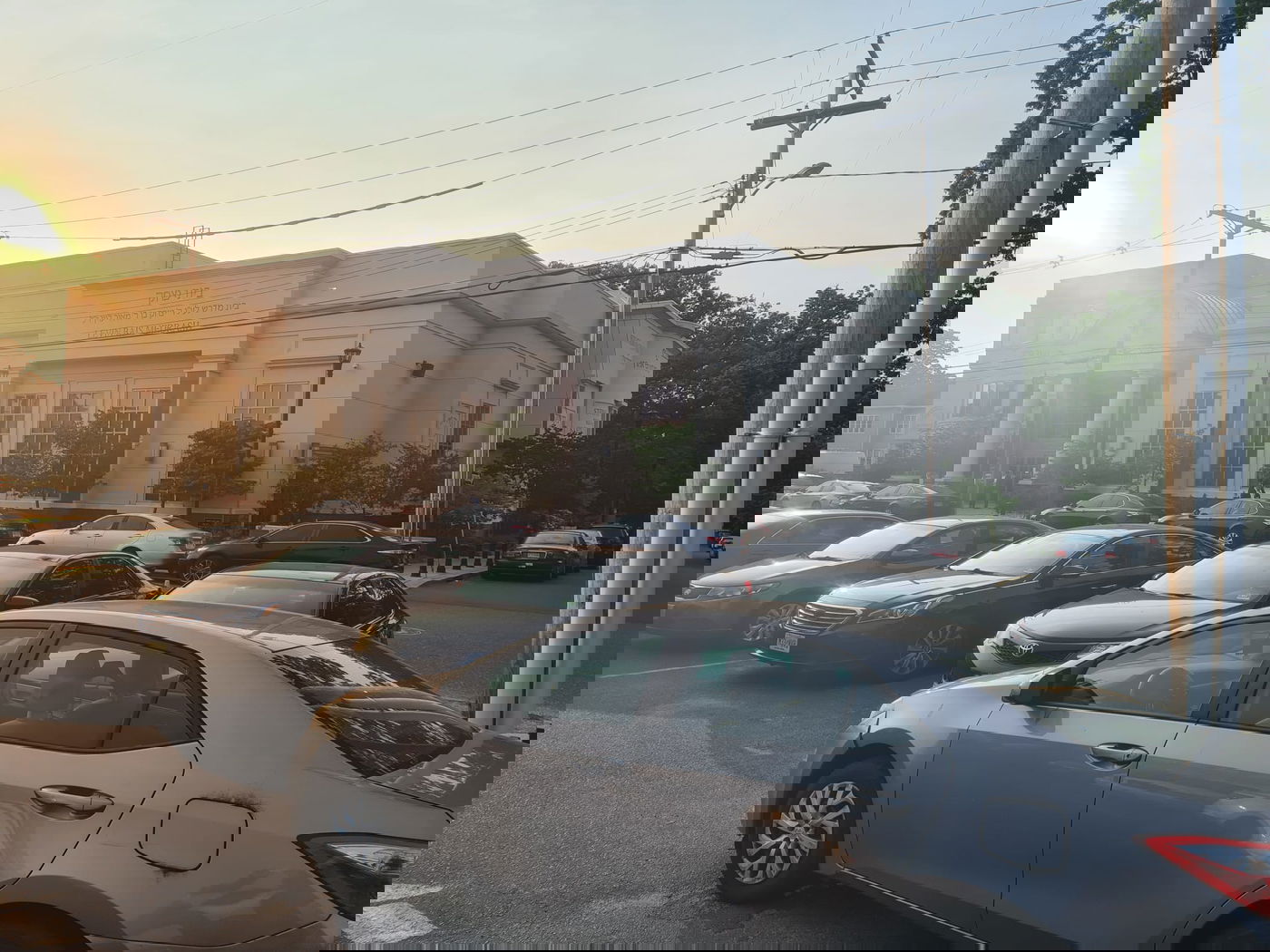 חזית המבנה החדש "בית יצחק"