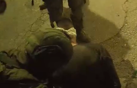 תיעוד דרמטי: רגע מעצר המחבל שתכנן לפוצץ אוטובוס