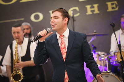 רולי דיקמן בסינגל חדש: "לבנות בית"