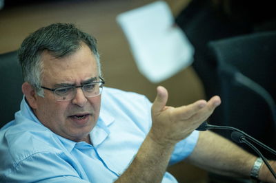 ביטן נגד הממשלה: תקציב המדינה לא נלחם ביוקר המחייה