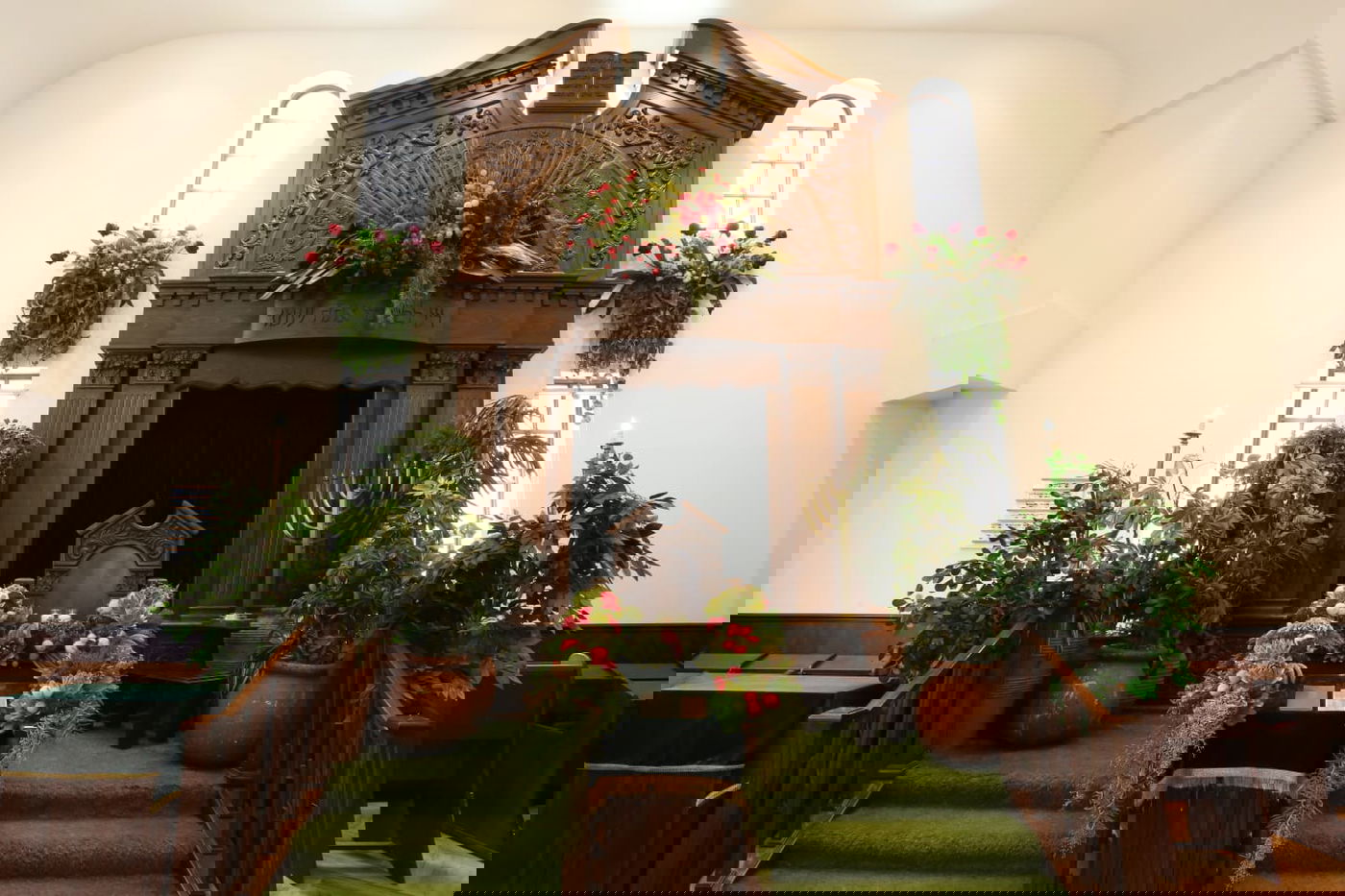 כך קישטו ופיארו את בית הכנסת "קהילת אשכנז" במודיעין עילית • תיעוד