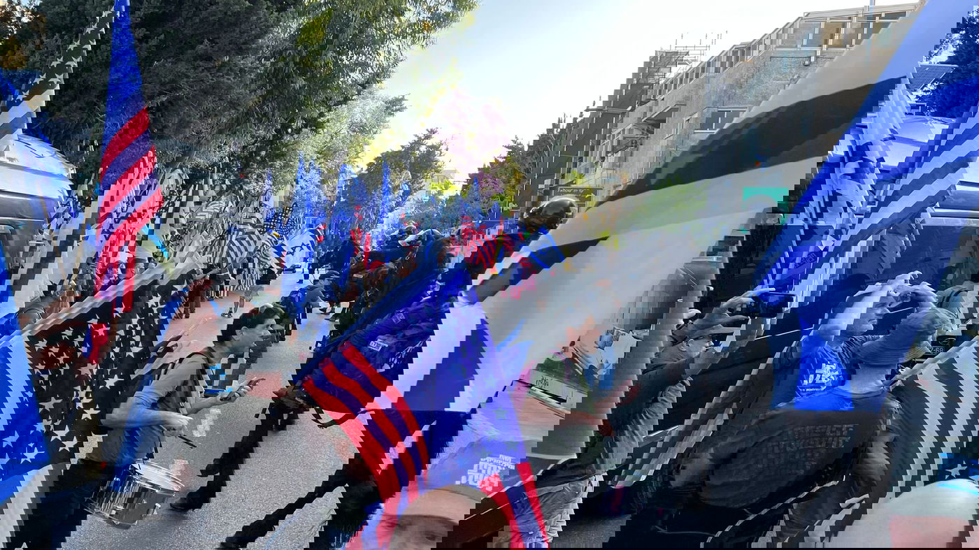 ליד מעון ראש הממשלה: מפגינים פרצו מחסומים; שוטרים הדפו אותם ועיכבו שניים