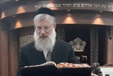 מדוע לא מתנהגים בחג השבועות יותר בכבדות ורצינות? | צפו