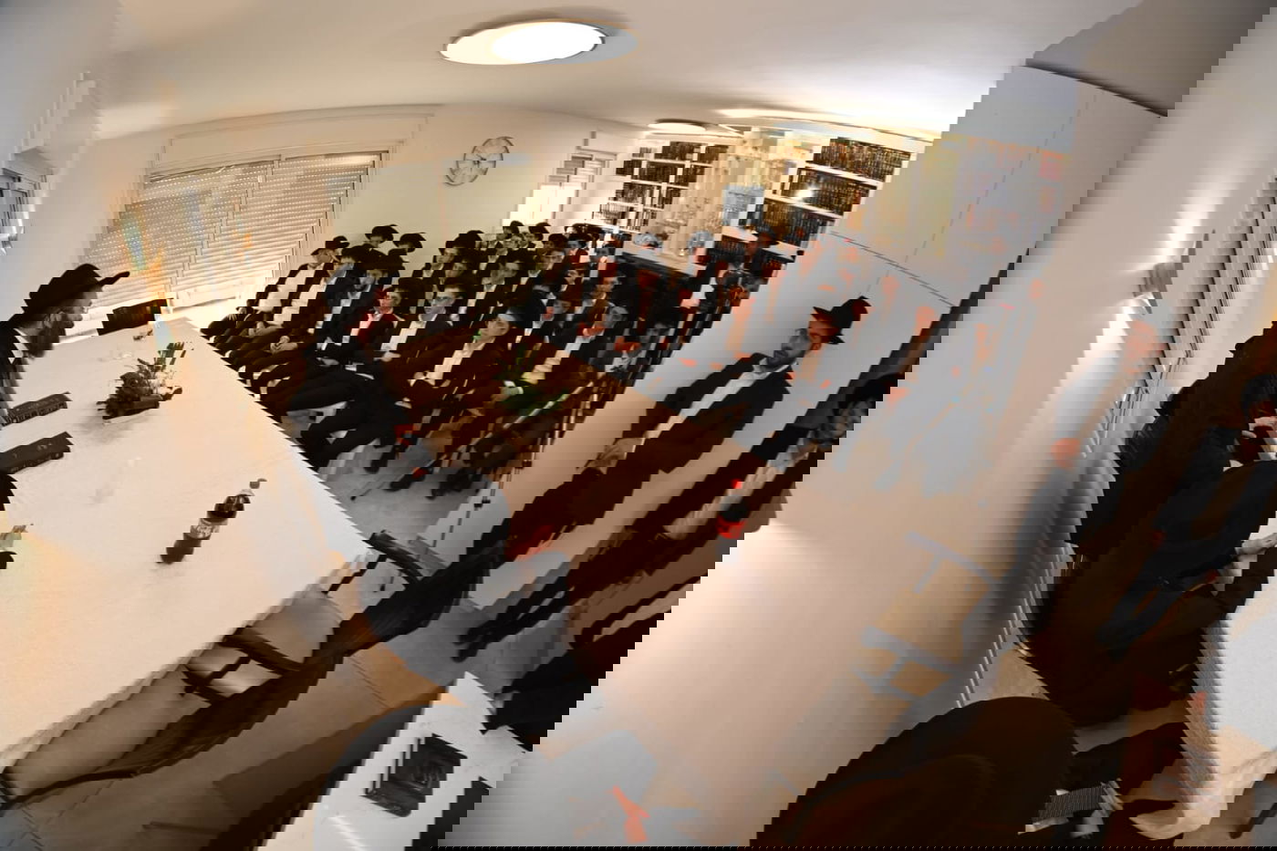 כנוס היסוד בביתו של ראש הישיבה הגר"א מאירוביץ'