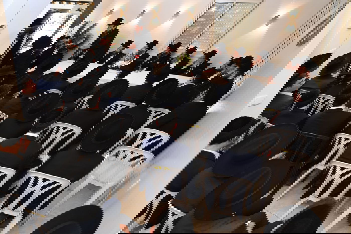 כנוס היסוד בביתו של ראש הישיבה הגר"א מאירוביץ'