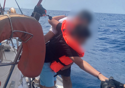 תיעוד: יחידות השיטור חילצה משפחות במצוקה בלב הים