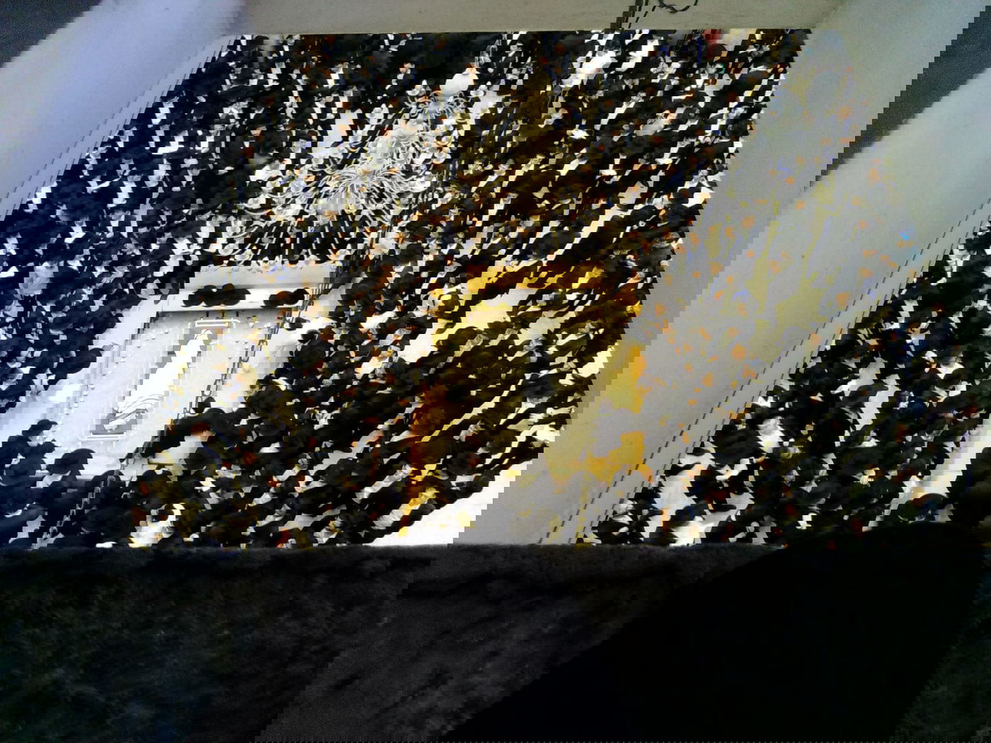 מיטת מרן רבי גרשון אדלשטיין זצ"ל בהיכל הישיבה