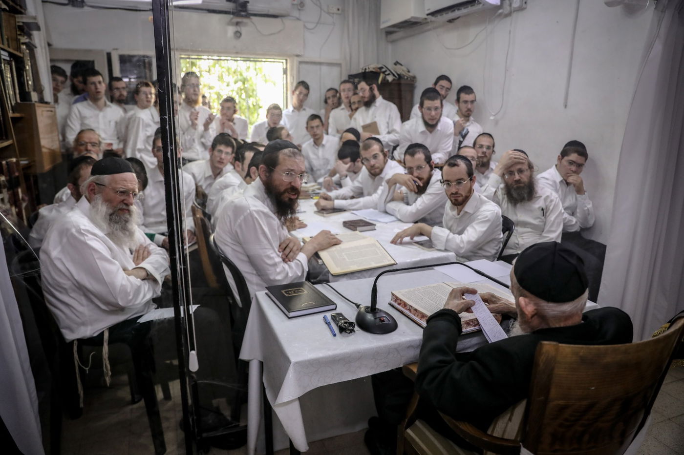 תיעוד דומע: כך נראה יום בחייו של מרן ראש הישיבה הגר"ג אדלשטיין זצוק"ל