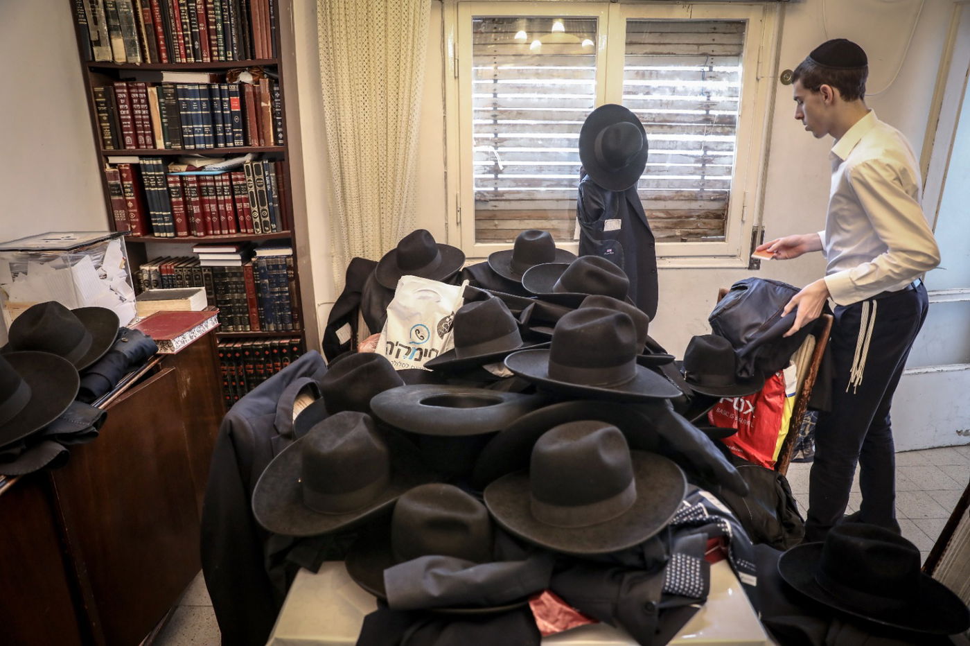 תיעוד דומע: כך נראה יום בחייו של מרן ראש הישיבה הגר"ג אדלשטיין זצוק"ל