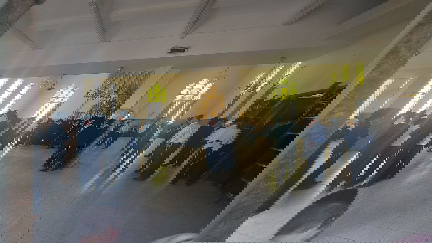 הבחורים המומים וכואבים: תיעוד משעה זו מישיבת פוניבז'